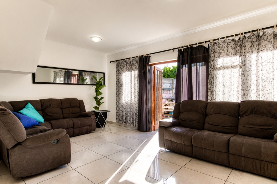 3 Bedroom Property for Sale in Audas Estate Western Cape